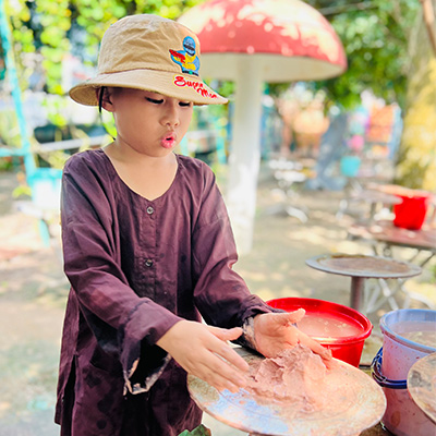 Nông trại vui vẻ (Sunshine): Bé làm gốm