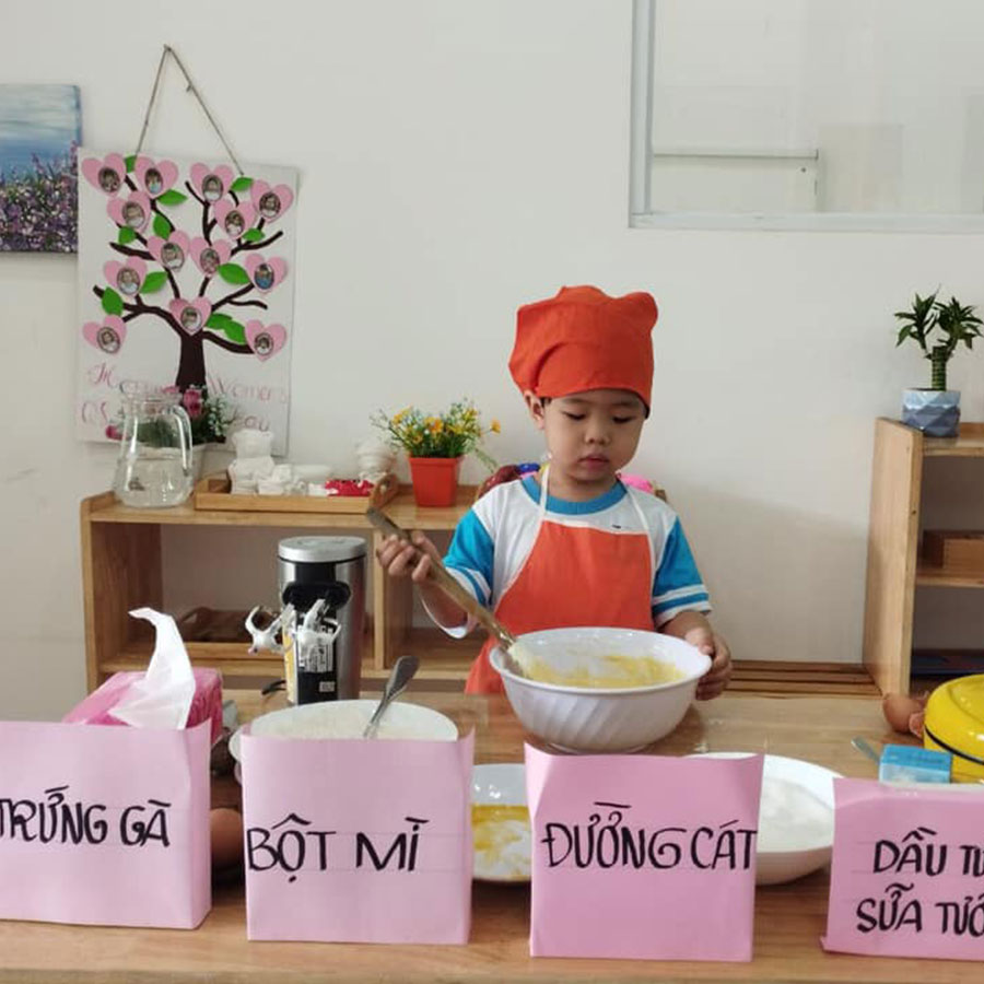Mách ba mẹ những cách khen trẻ mầm non giúp con phát triển tốt nhất