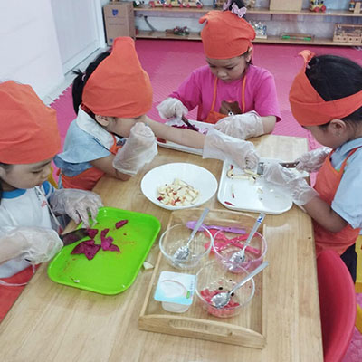 Kỹ Năng: Thực hành cuộc sống "Trái Cây, Sữa Chua"